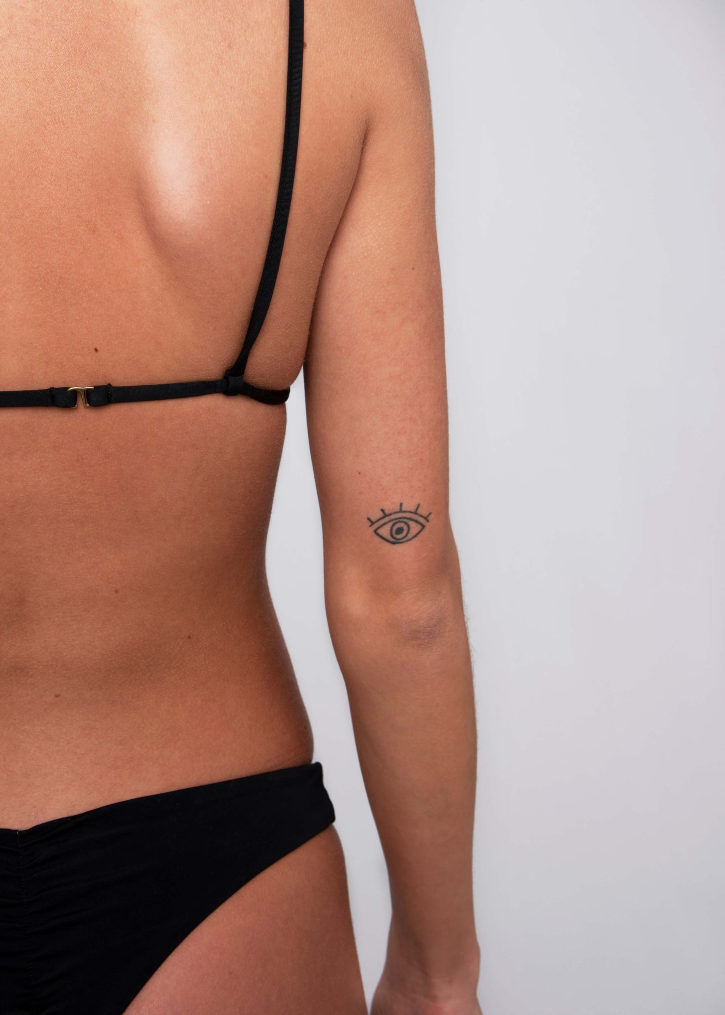 Devika "Den Lille Gudinnen" Bikini Topp - vendbar i oliven og svart